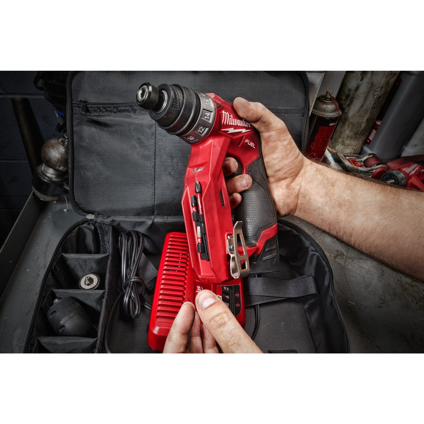 Milwaukee M12 FUEL™ FDDXKIT-202X Perceuse-visseuse sans fil à tête interchangeable