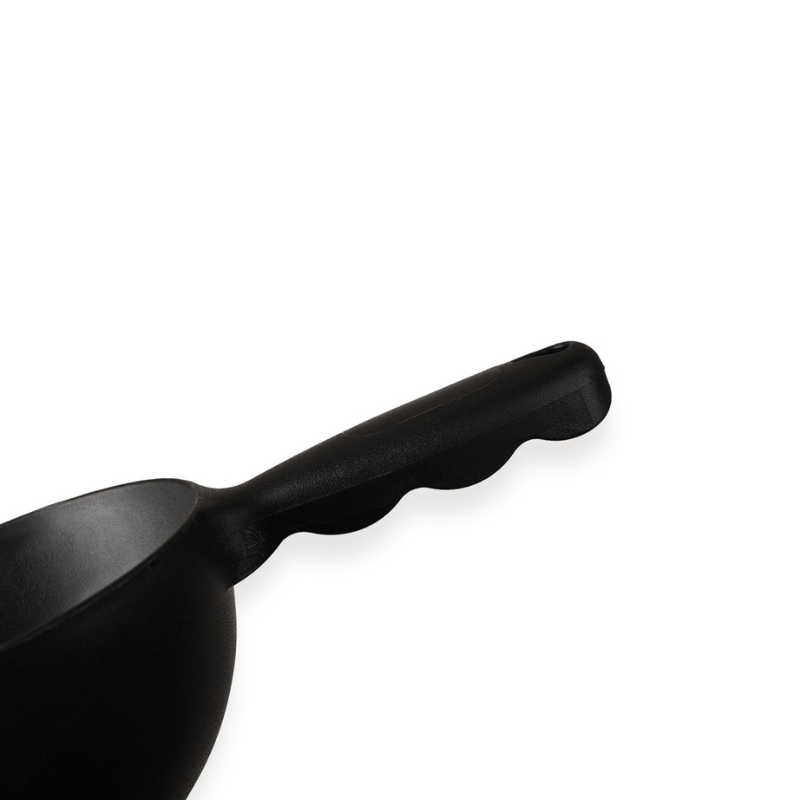 Pelle multifonction en plastique