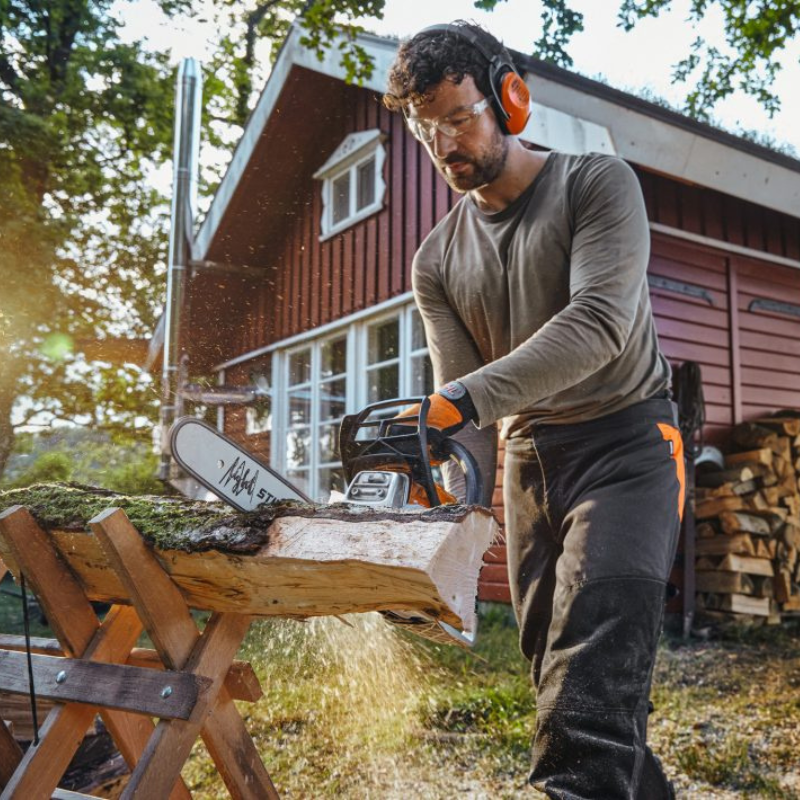STIHL MS 162 C-BE Tronçonneuse thermique - 30 cm