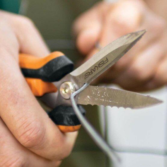 Fiskars Solid Multi-Task SP-320