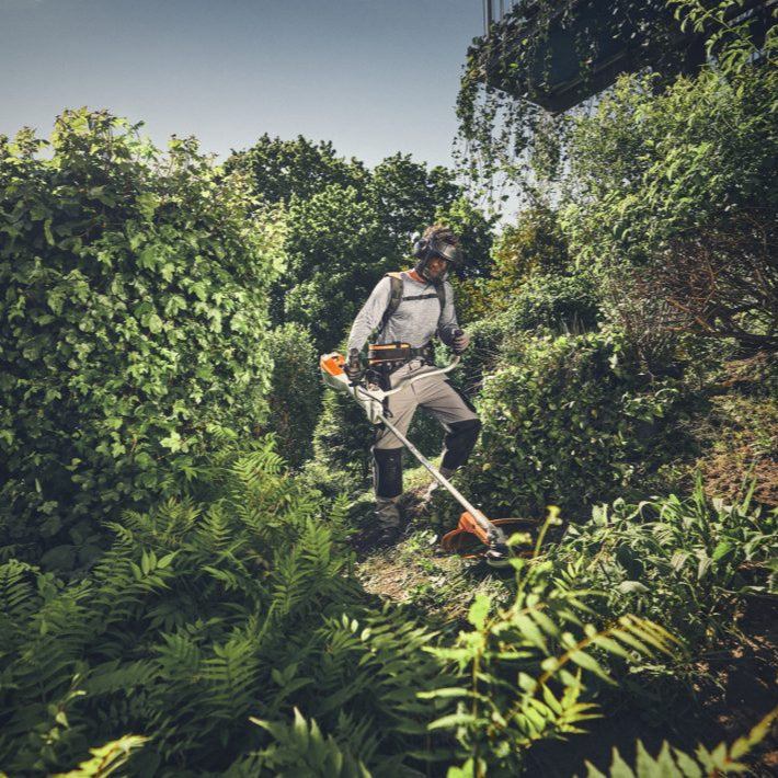 STIHL FSA 400 Débroussailleuse à batterie – Corps nu avec AutoCut 46-2