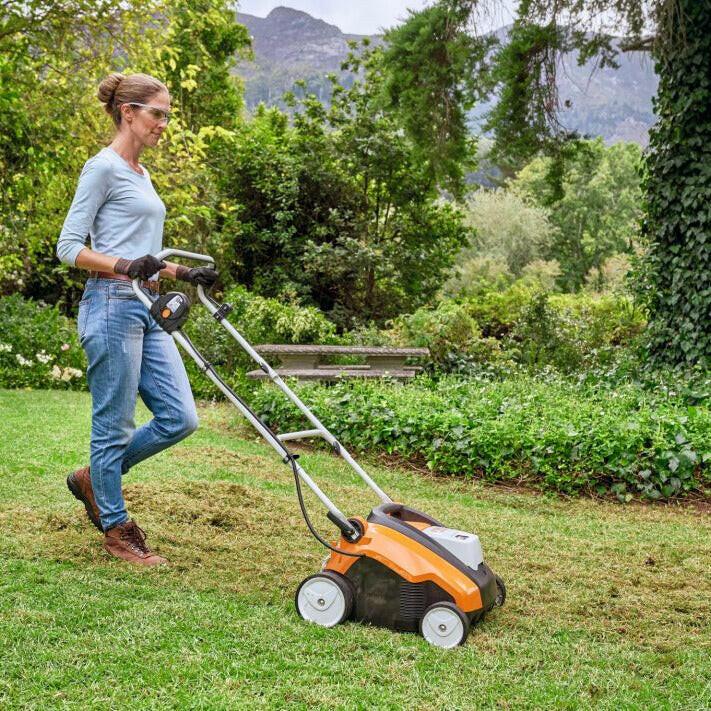 STIHL RLA 240 Scarificateur à batterie - Version nue