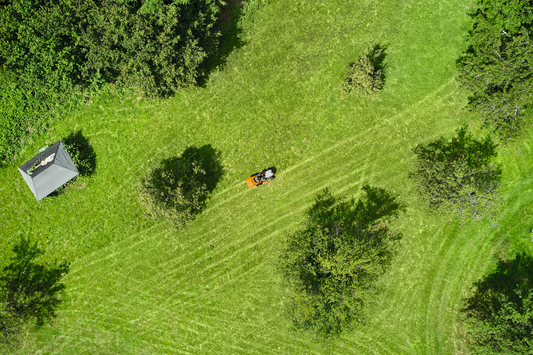 Jardins bien-être : comment la technologie apporte le calme dans le jardin