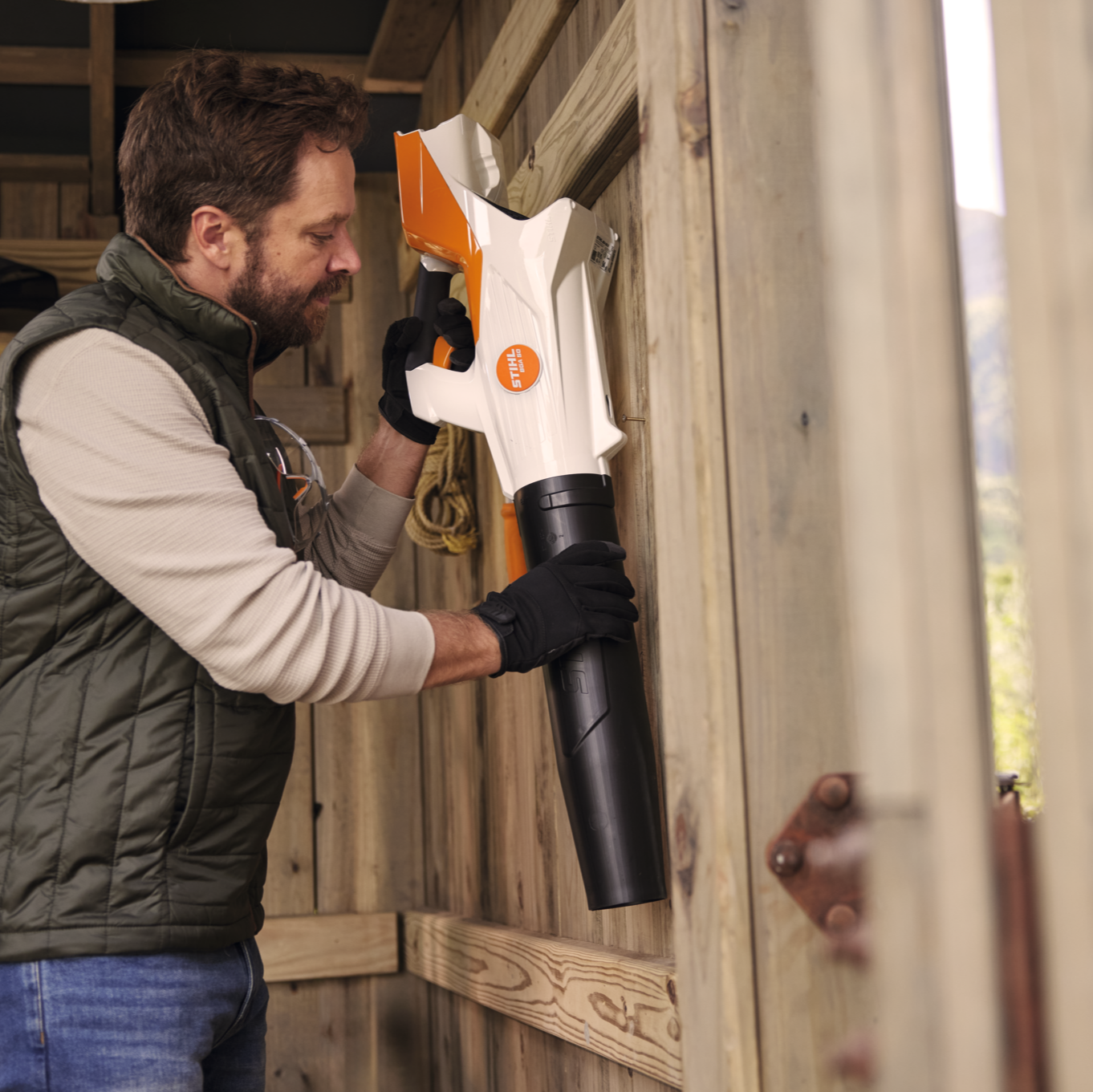 STIHL BGA 50 Souffleur à batterie - Corps seul