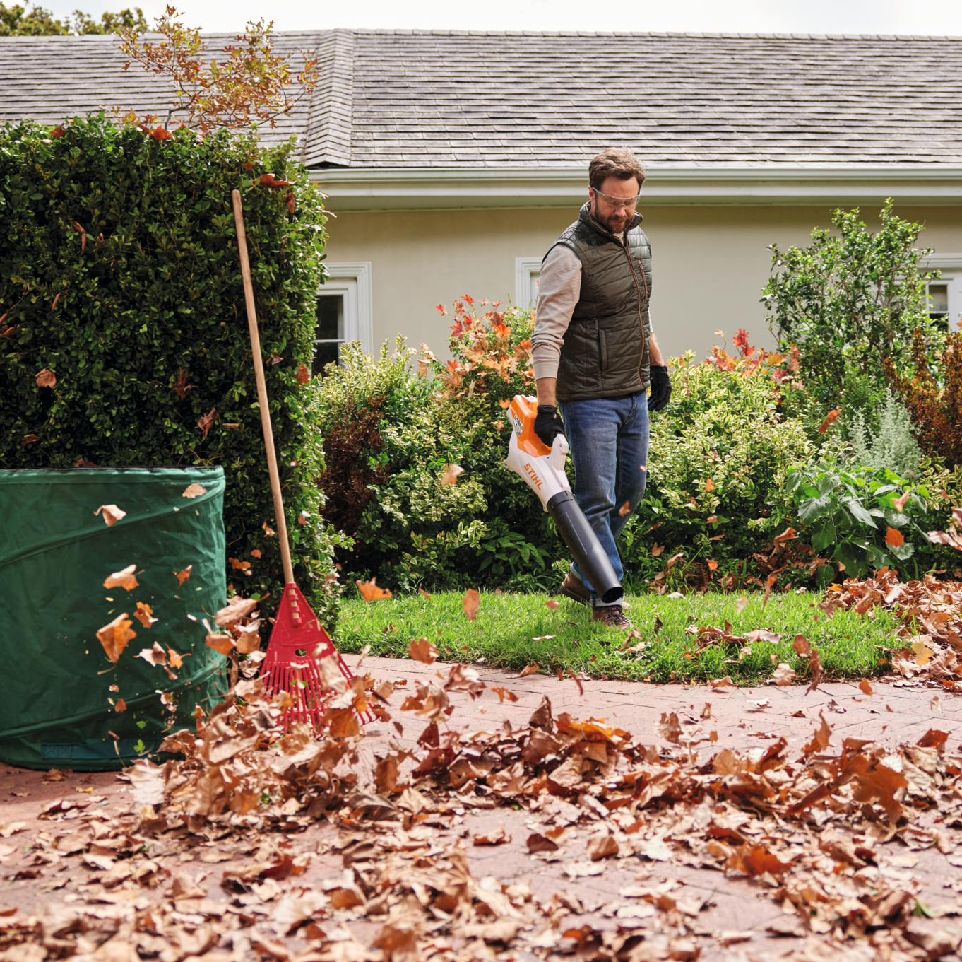 STIHL BGA 50 Souffleur à batterie - Corps seul