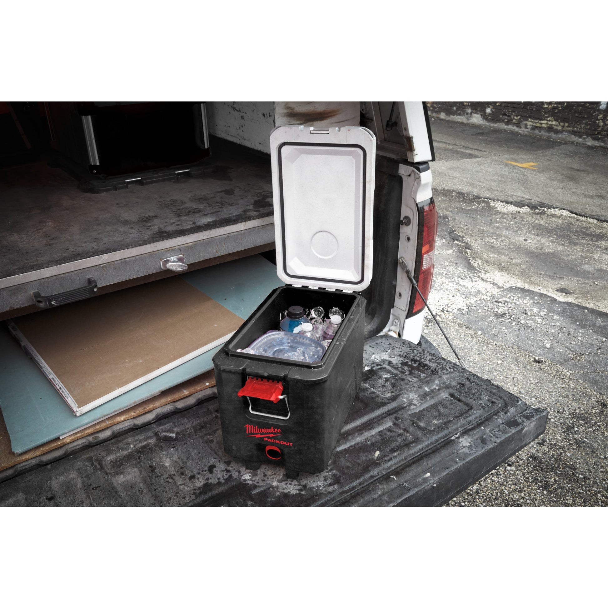 Glacière rigide Milwaukee PACKOUT
