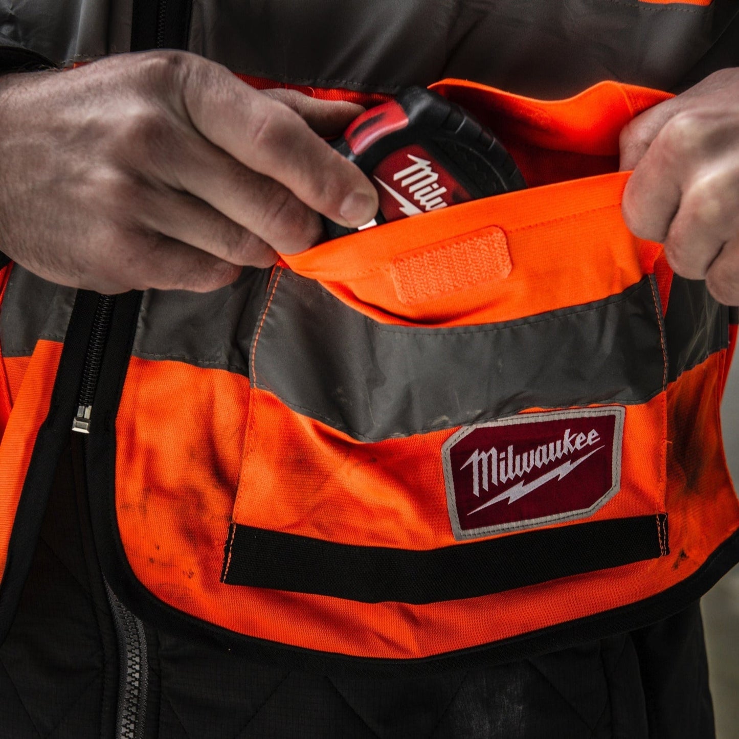 Gilet de sécurité haute visibilité Milwaukee Premium - Orange