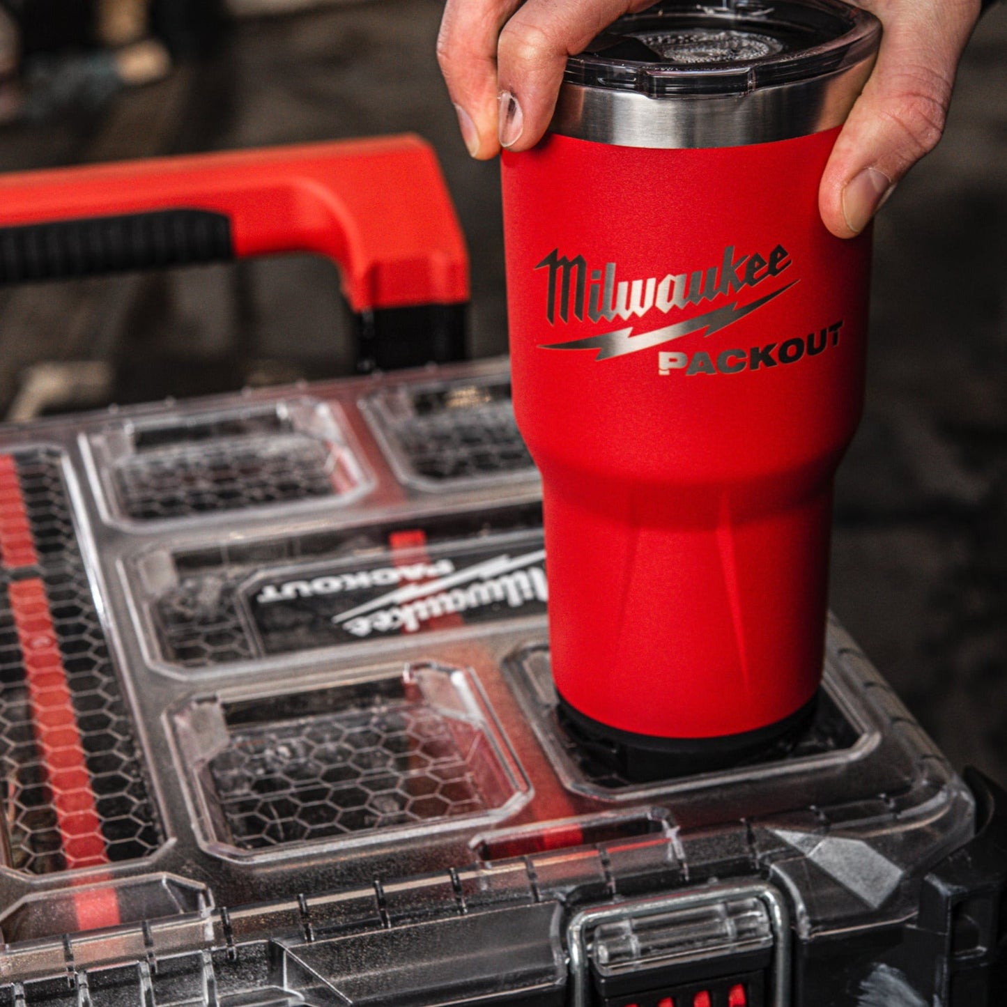 Milwaukee PACKOUT Gobelet isotherme 887 ml