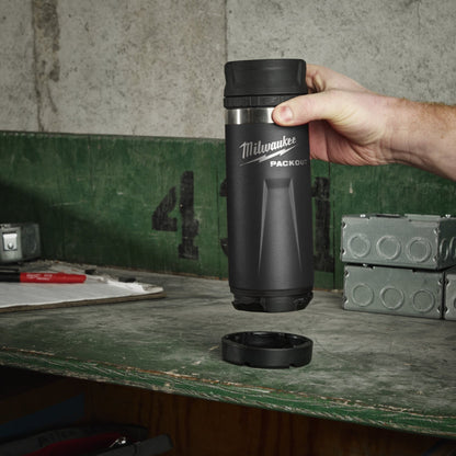 Milwaukee PACKOUT bouteille 532 ml avec bouchon à bec noir