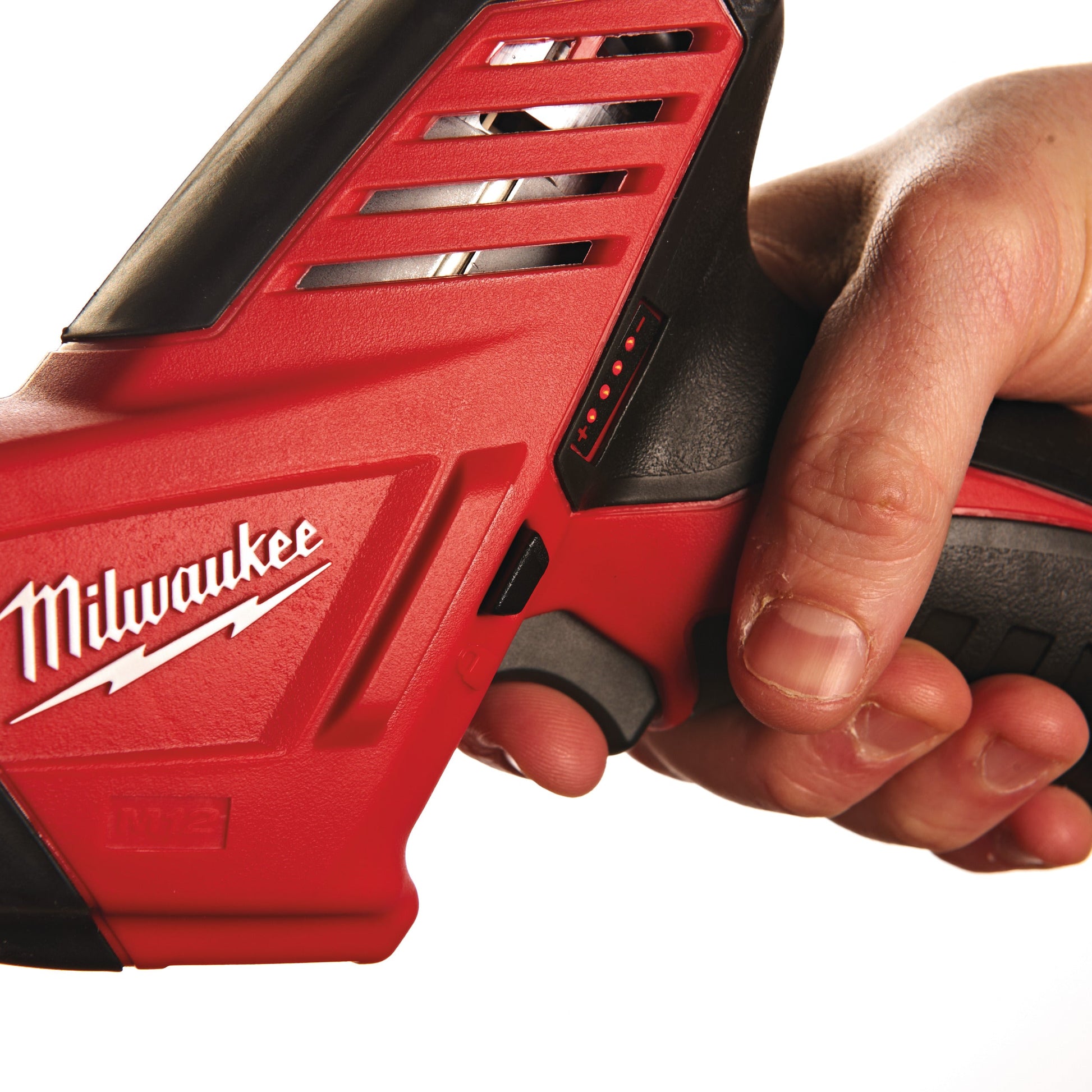Milwaukee M12 HZ-202C Scie sabre sub-compacte sans fil Hackzall – 2 batteries + 1 chargeur inclus