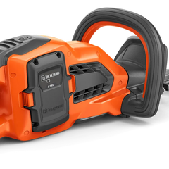 Husqvarna 322iHD60 Taille-haies à batterie - lame 60 cm