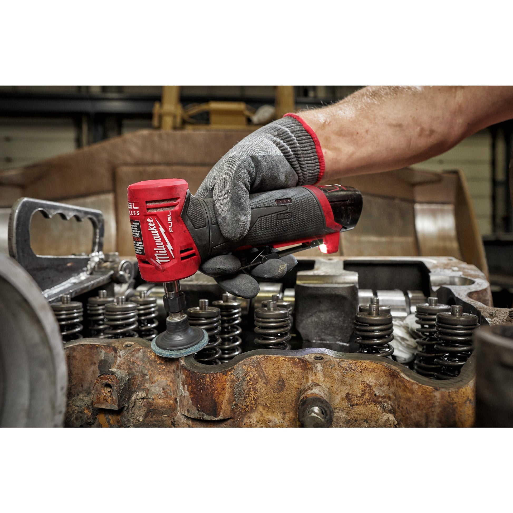 Milwaukee M12 FDGA-0 FUEL Meuleuse droite angulaire sans fil