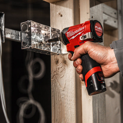 Milwaukee FID2-202X M12 FUEL visseuse à chocs 1/4˝ sous-compacte – coffret