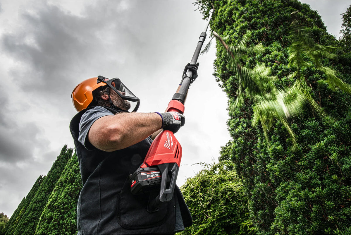 Sécateur perche télescopique Milwaukee M18™ BLTS