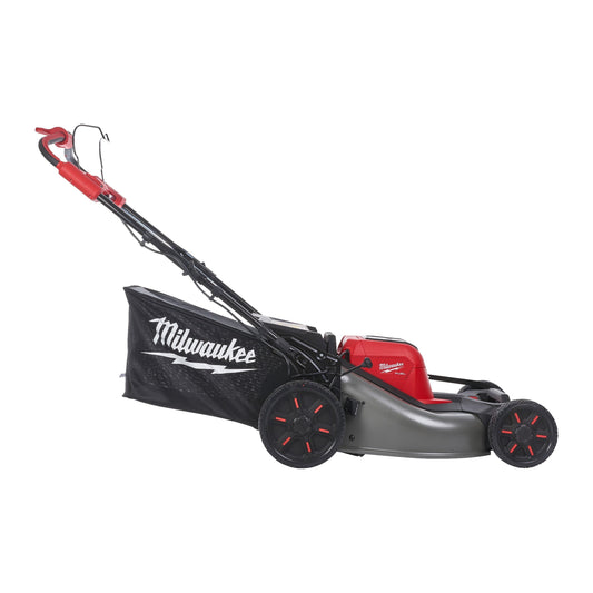 Tondeuse à batterie Milwaukee M18™ FUEL™ - 53 cm avec 2 batteries et 1 chargeur rapide