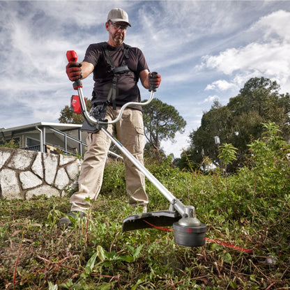 Milwaukee M18 FBCU-802 Débroussailleuse à batterie avec 2x batteries High Output 8,0 Ah et 1x chargeur