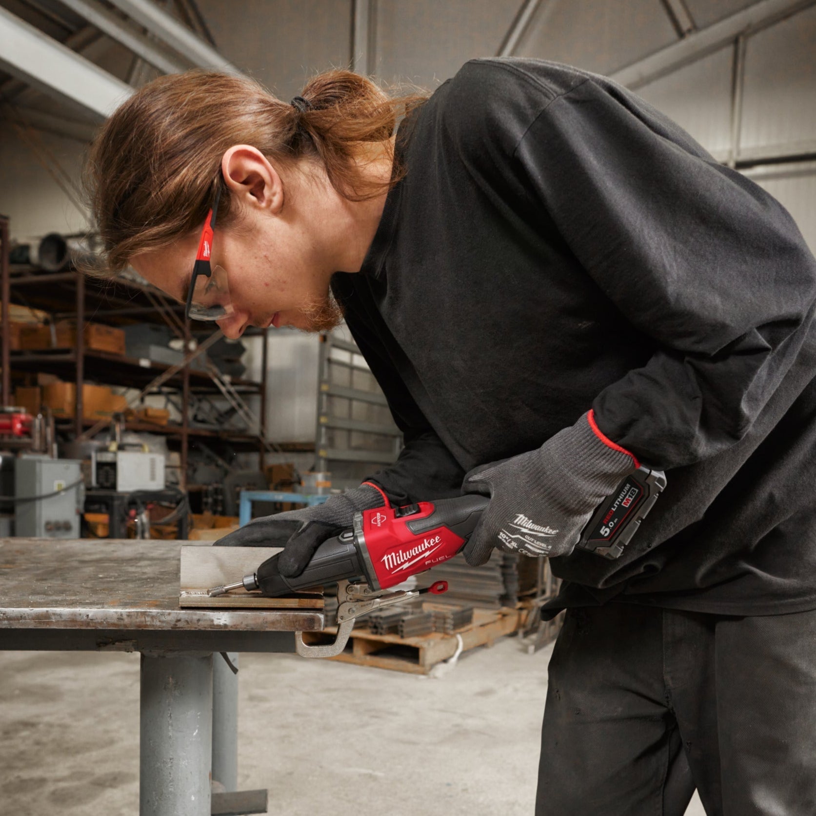 Milwaukee M18 FDGRB-0X FUEL meuleuse droite avec interrupteur à palette