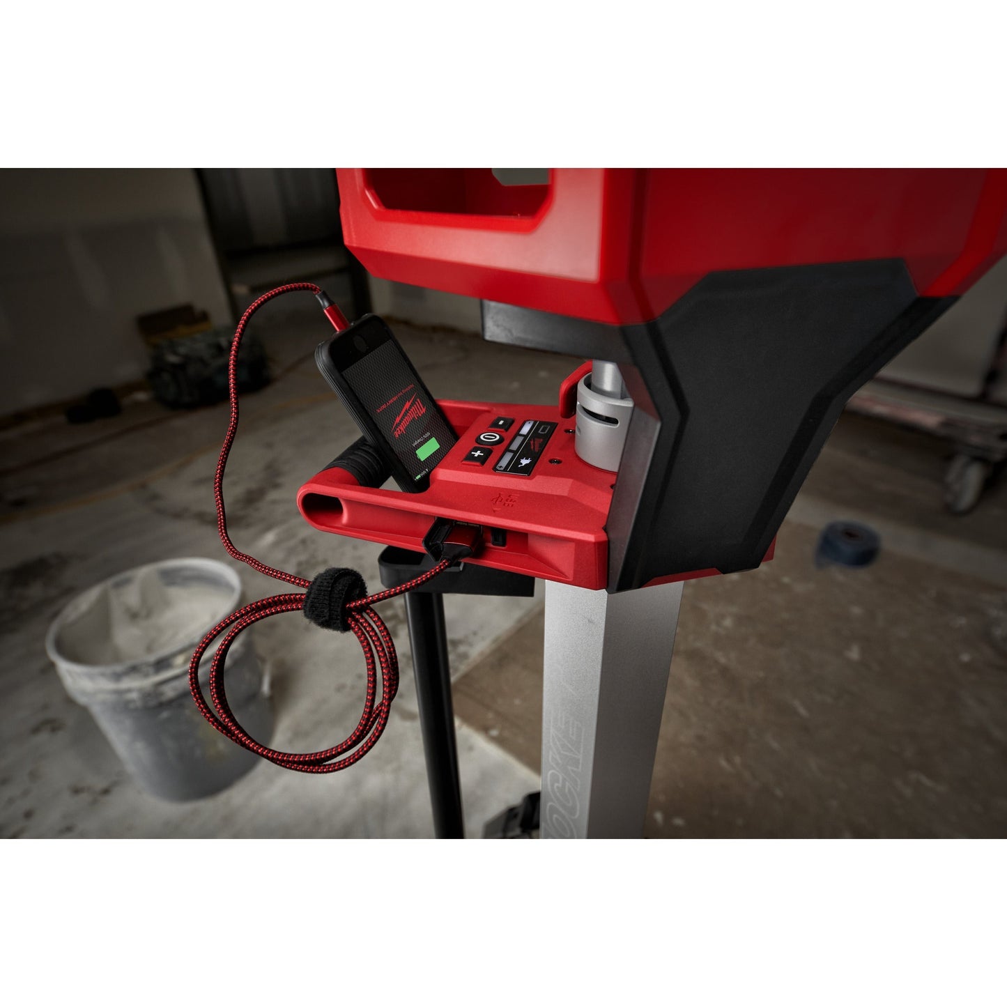 Lampe de chantier sans fil Milwaukee M18™ (M18 HOSALC-0)