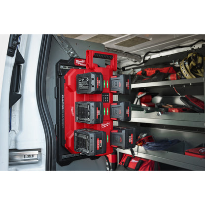 Milwaukee M18 PACKOUT Chargeur rapide mobile 6 baies