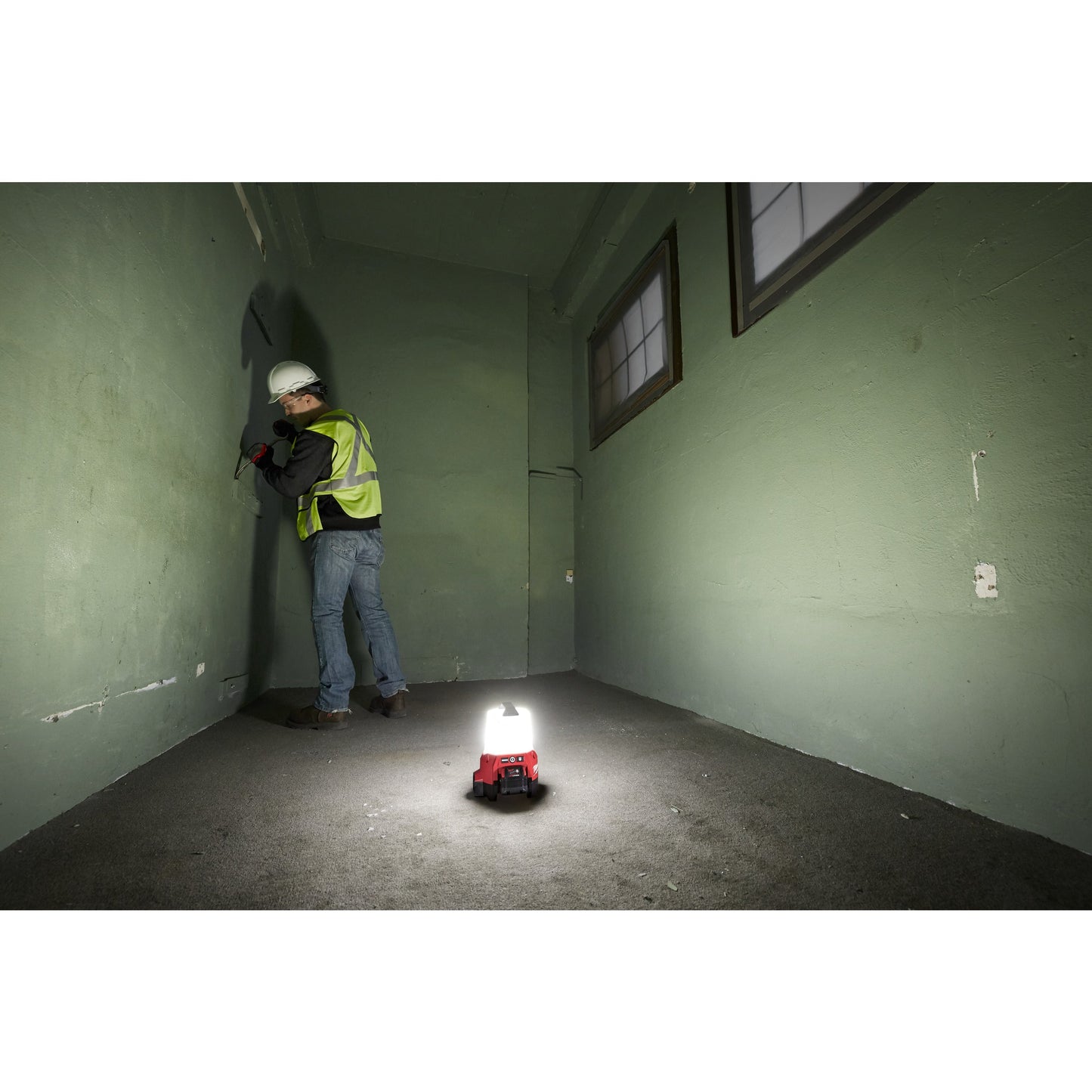 Milwaukee M18™ (M18 TAL-0) Lampe de zone Tradesman