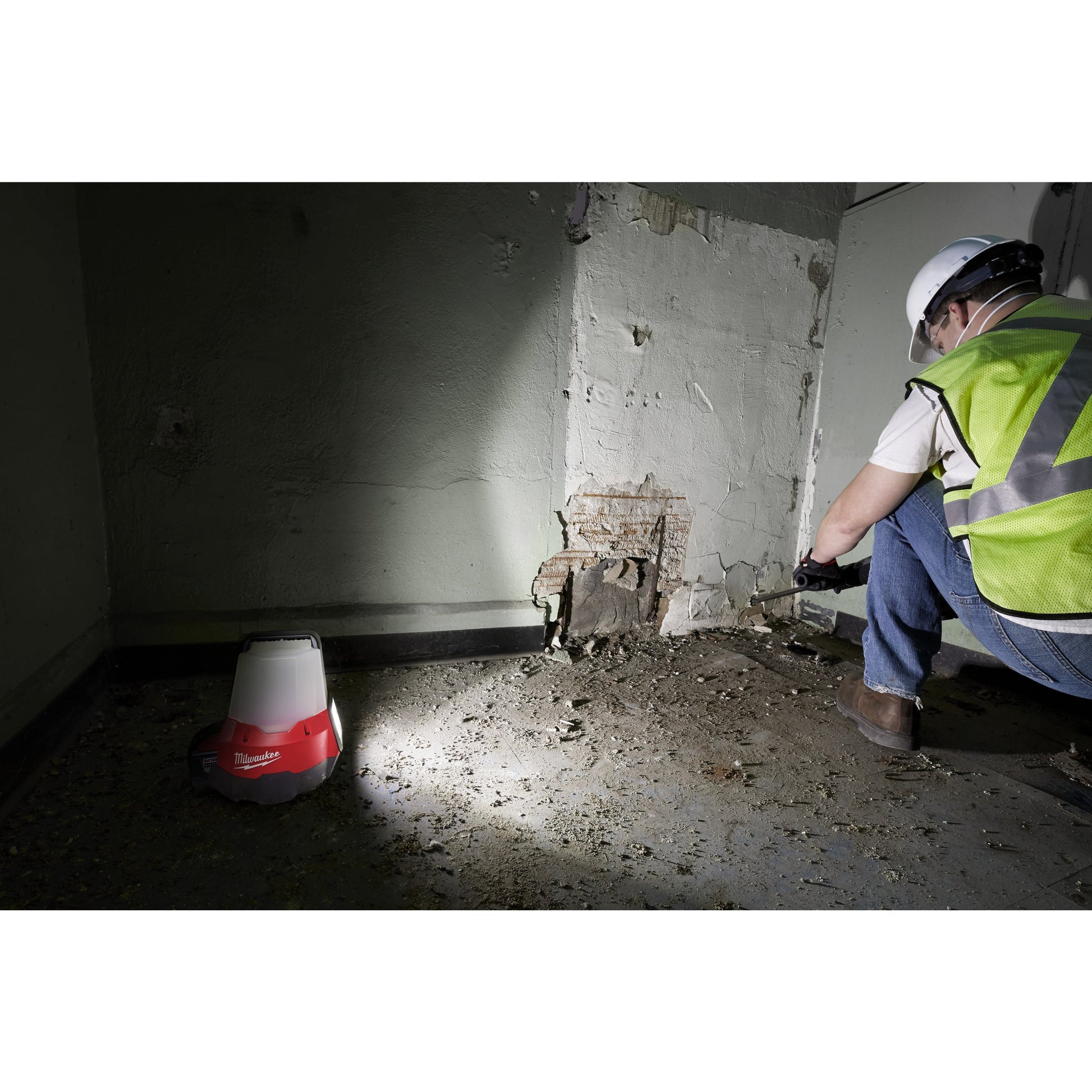 Milwaukee M18™ (M18 TAL-0) Lampe de zone Tradesman