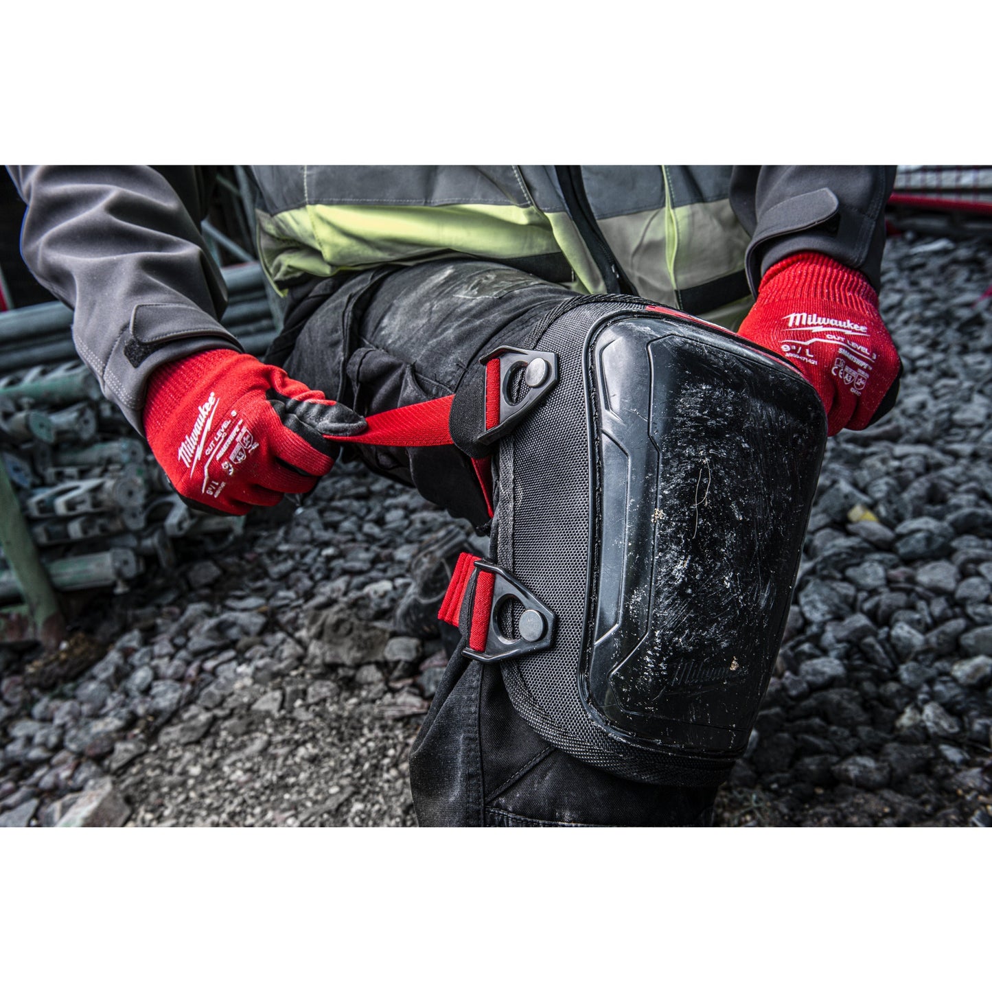 Genouillères à coque dure Milwaukee - 1 paire