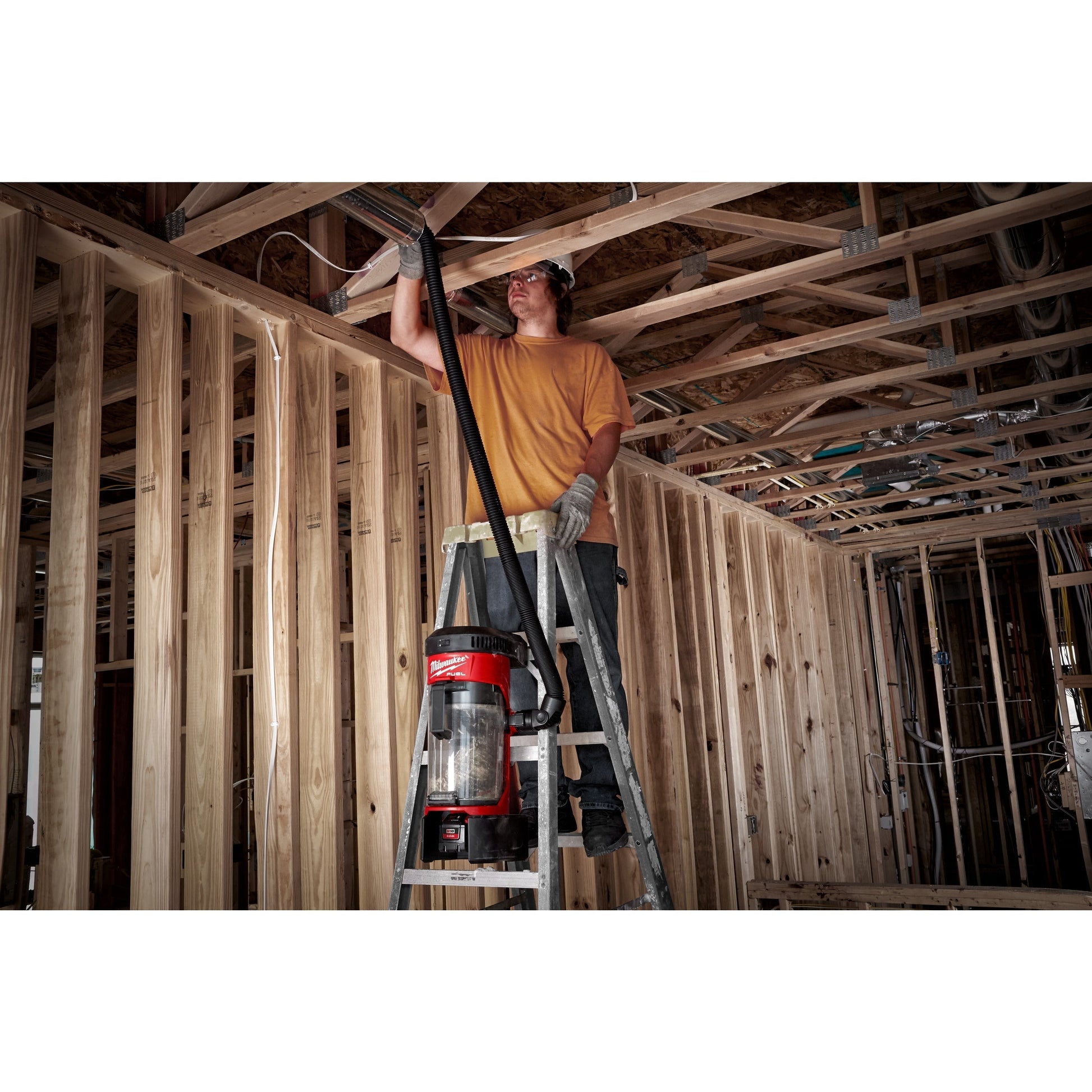 Milwaukee M18™ FUEL™ Aspirateur dorsal sans fil