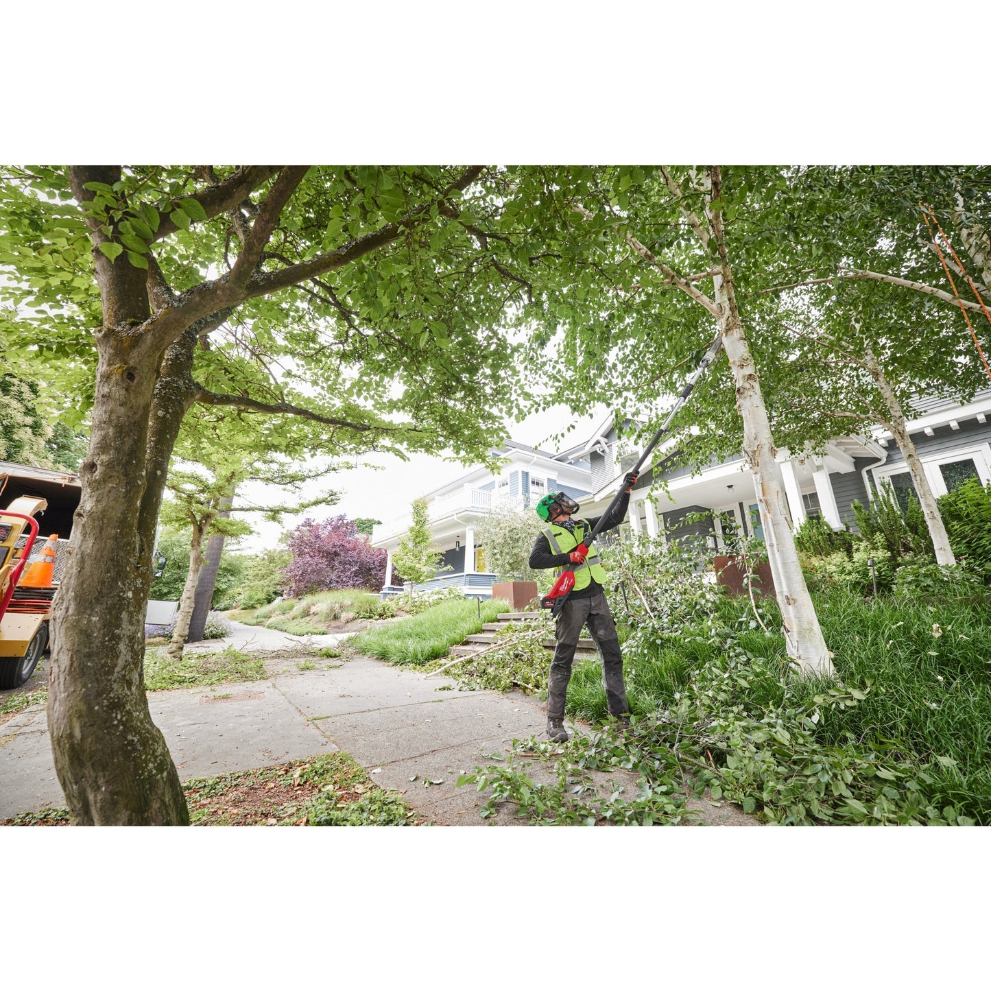 Milwaukee M18 FUEL™ Perche-élagueuse sur batterie - 30 cm