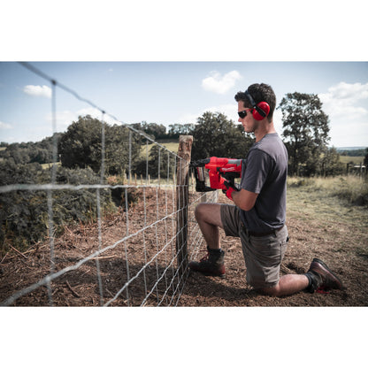 Milwaukee M18™ FUEL™ M18 FFUS-302C Agrafeuse de clôture sans fil