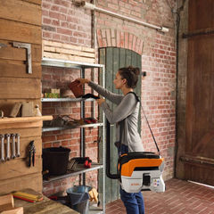 STIHL SEA 50 L Aspirateur eau et poussières à batterie - Corps seul