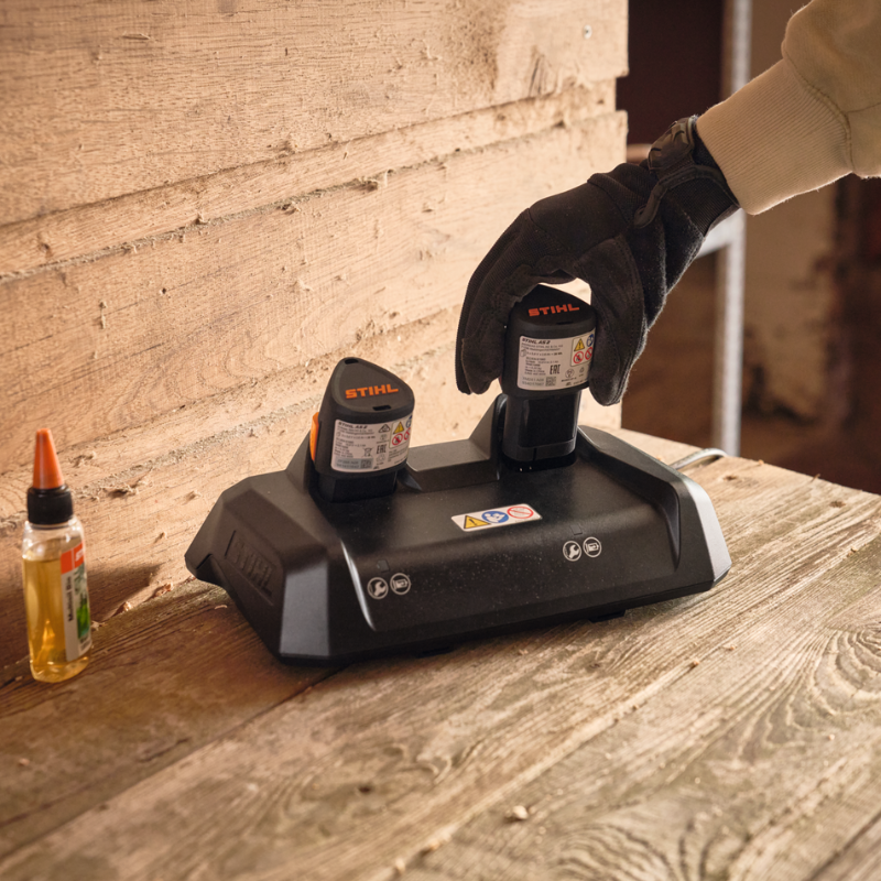 STIHL GTA 30.0 Tronçonneuse d’élagage à batterie - machine nue