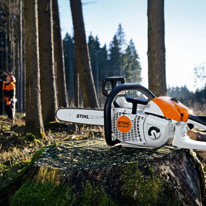 STIHL MS 201 C-M Tronçonneuse thermique – guide-chaîne Light 30 cm