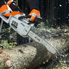 STIHL MS 201 C-M Tronçonneuse thermique – guide-chaîne Light 30 cm