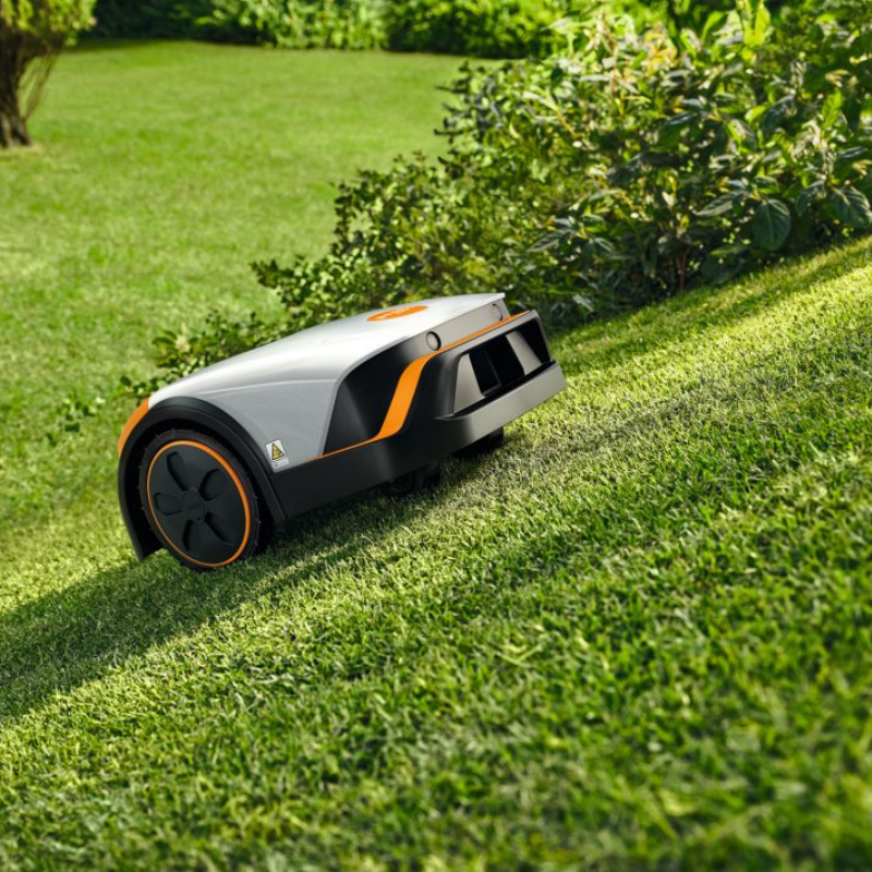 Robot tondeuse STIHL iMOW 3.0