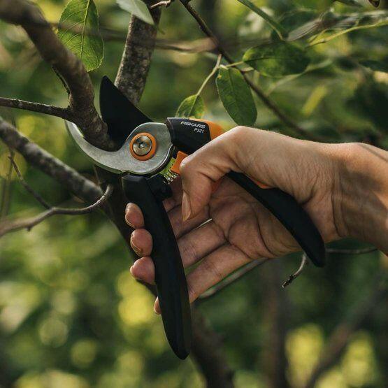 Fiskars Solid Sécateur Bypass M P321