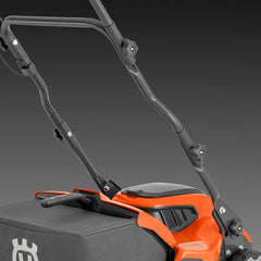 Husqvarna S 138C scarificateur - Largeur de travail 37,5 cm