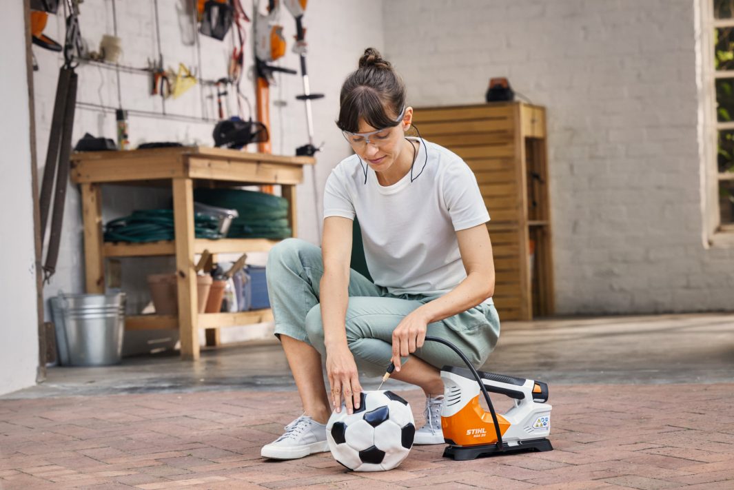 STIHL KOA 20 Compresseur à batterie - Batterie et chargeur inclus