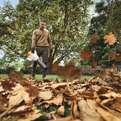 STIHL BGA 110.0 Souffleur à batterie - machine nue