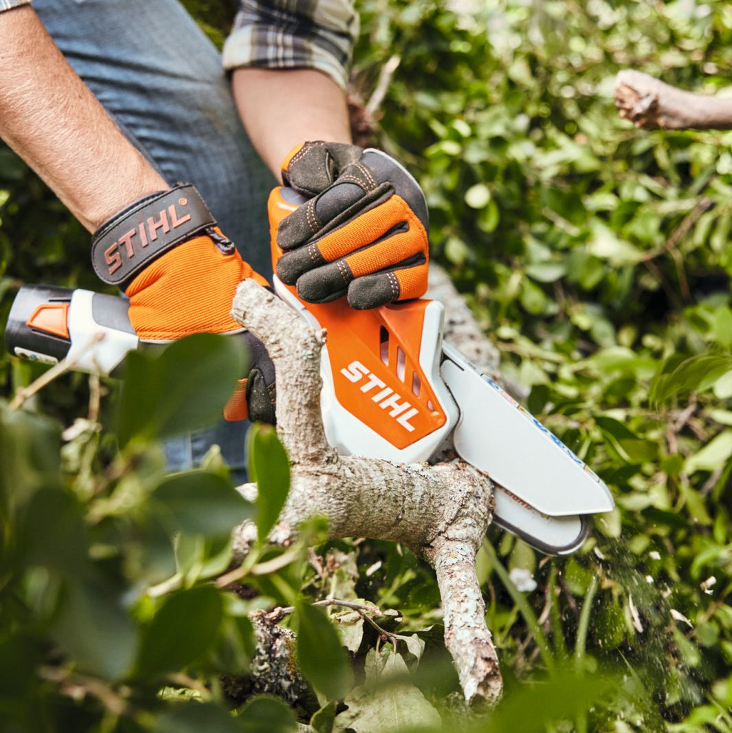 STIHL GTA 26 Scie de jardin à batterie – Batterie et chargeur inclus – 10 cm