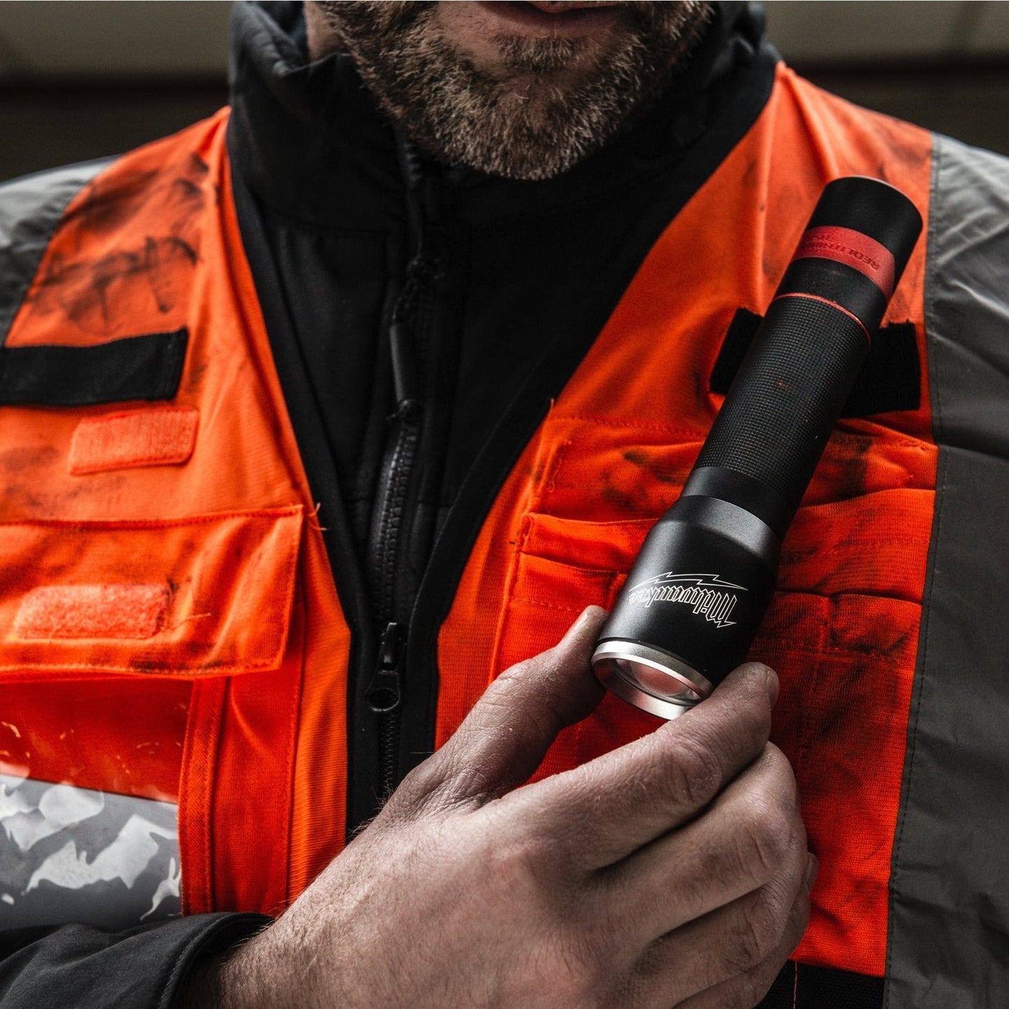 Gilet de sécurité haute visibilité Milwaukee Premium - Orange