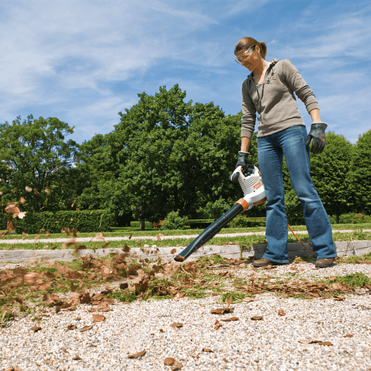 STIHL BGE 81 Souffleur électrique