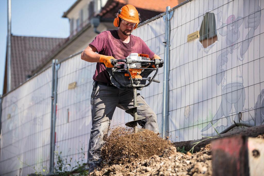 STIHL BT 131 Tarière thermique monopersonne