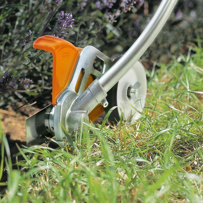 STIHL FCB-KM Dresse-bordures - Outil Combi