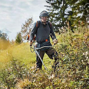 STIHL FS 131 Benzine Bosmaaier - Grassnijblad 230-2