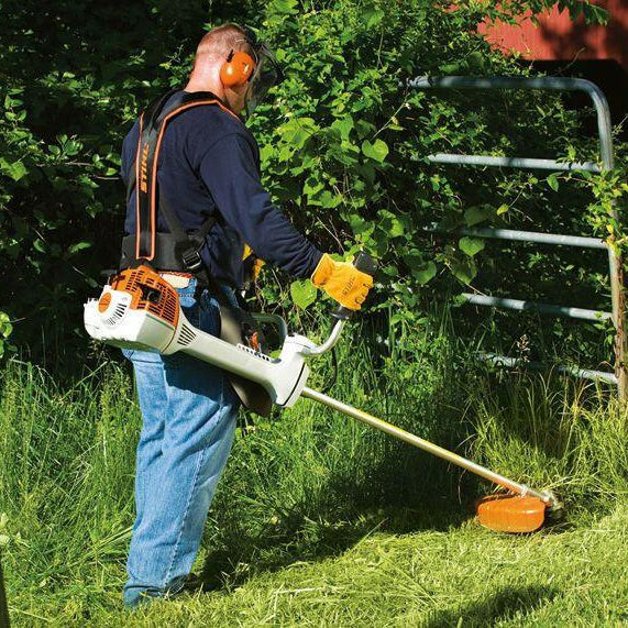 STIHL FS 491 C-EM L Débroussailleuse Thermique - Lame Triangulaire 300-3