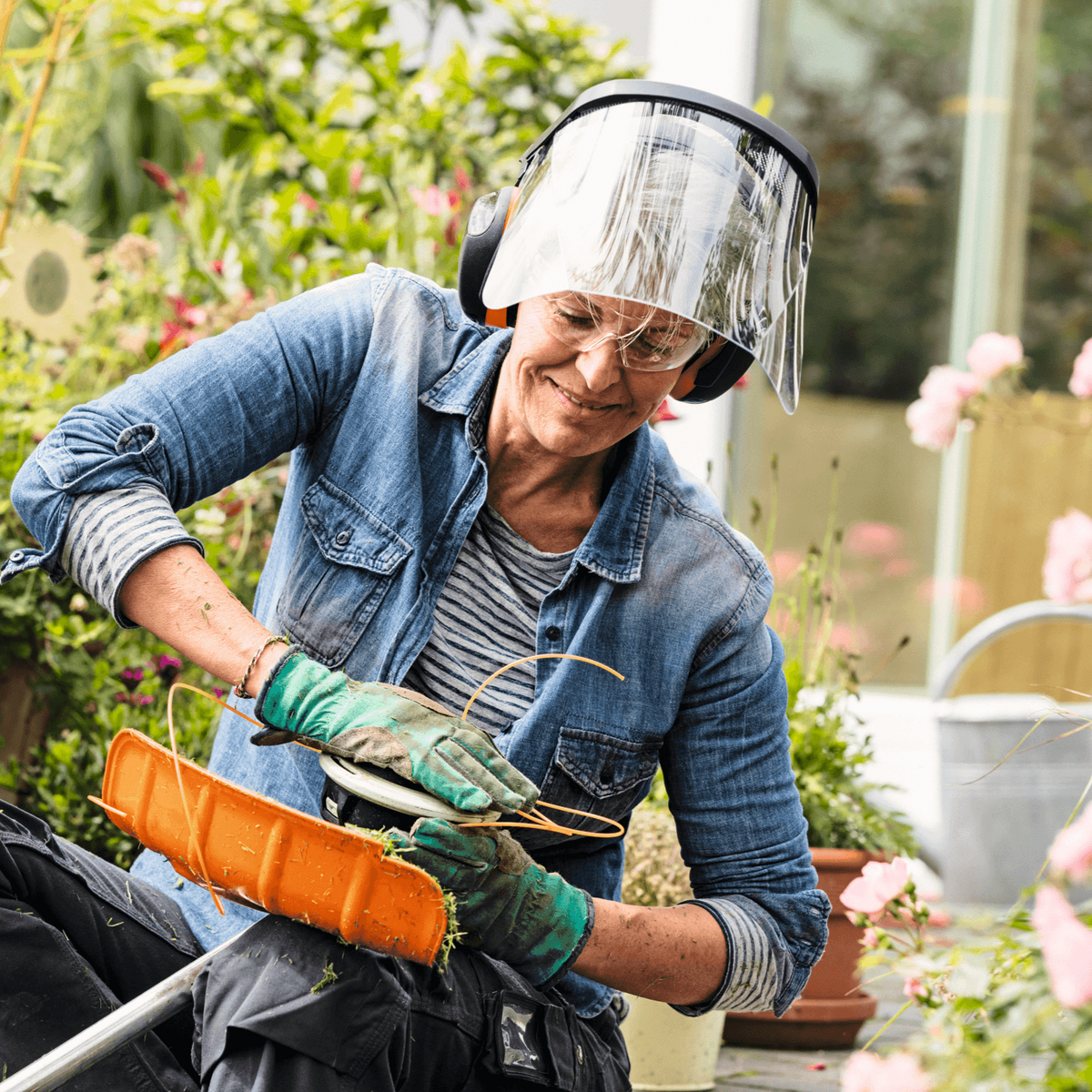 STIHL FS 56 Débroussailleuse thermique - Lame à herbe 230-2