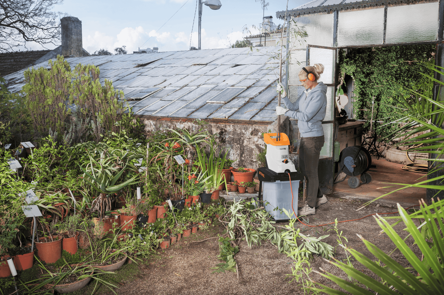 STIHL GHE 135 L Broyeur électrique de végétaux