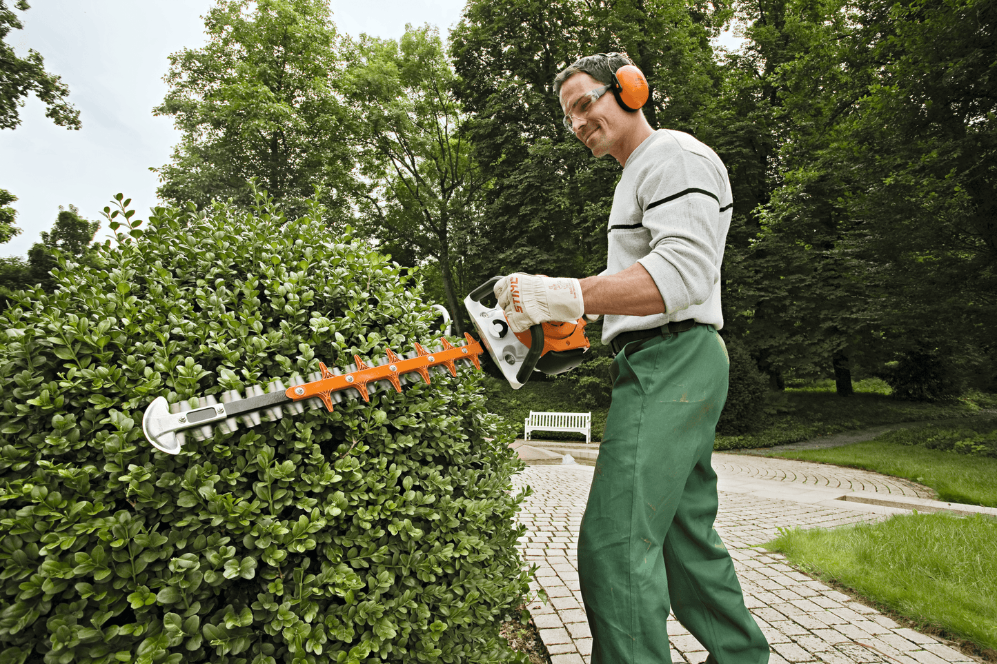 STIHL HS 56 C-E Taille-haies thermique