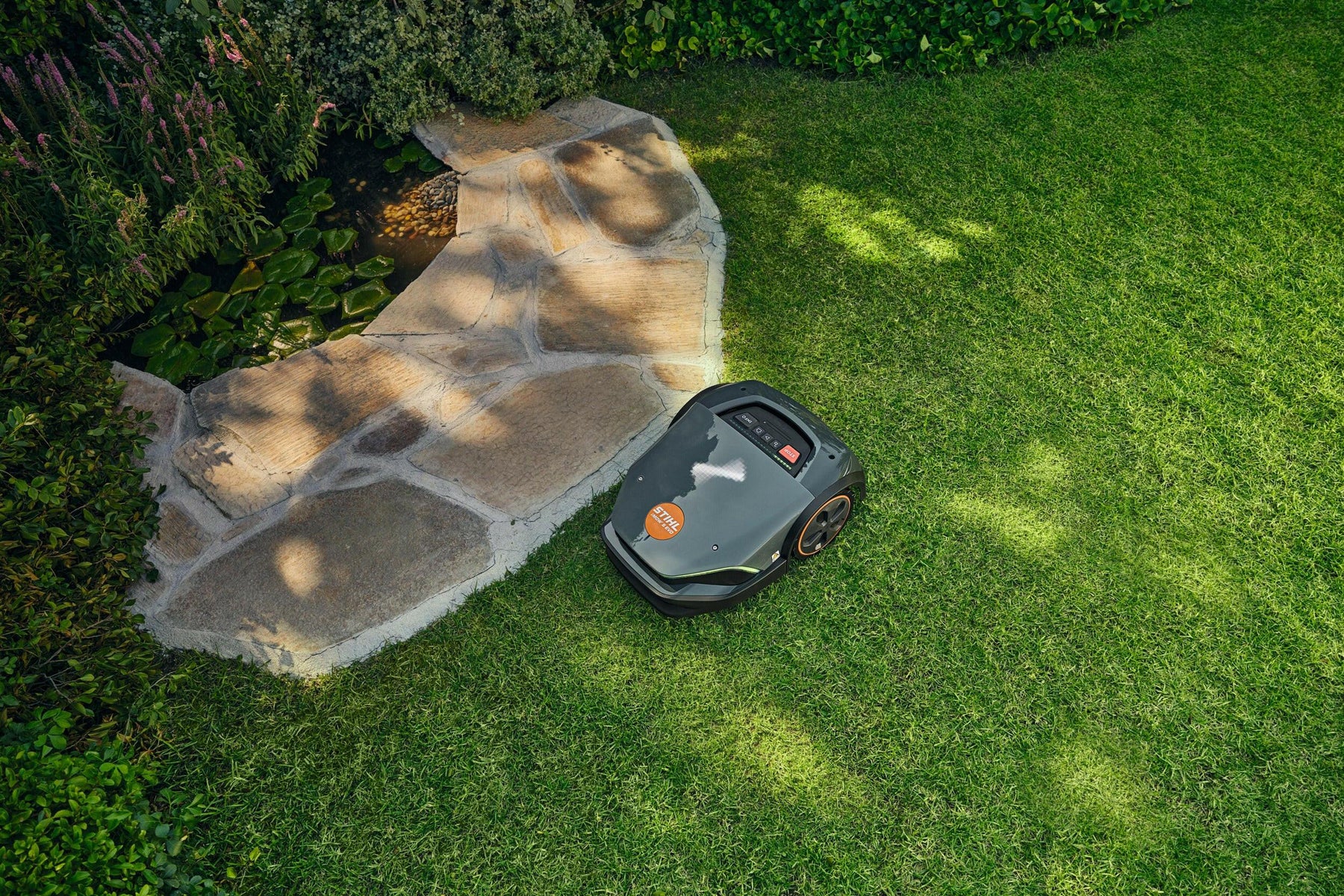 Robot tondeuse STIHL iMOW 7.0 EVO