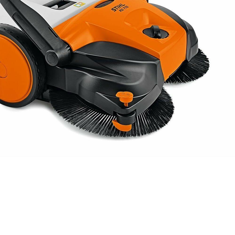 STIHL KG 770 Balayeuse poussée